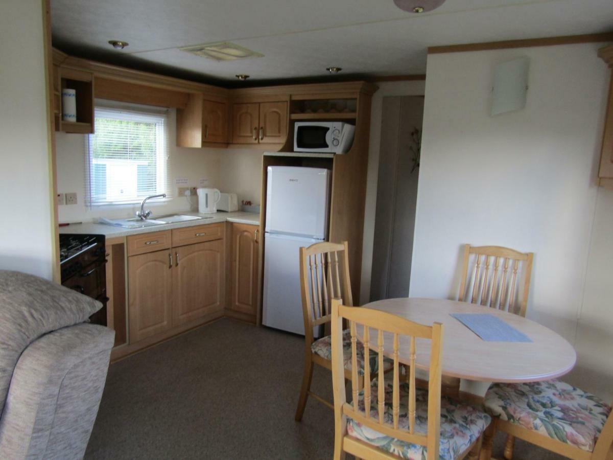 Fenlake Holiday Accommodation Metheringham Exteriör bild