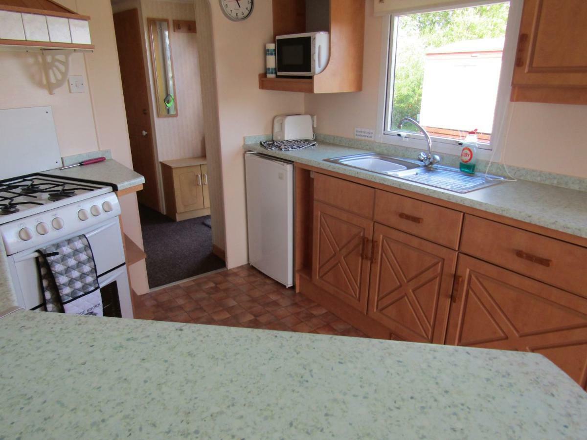 Fenlake Holiday Accommodation Metheringham Exteriör bild