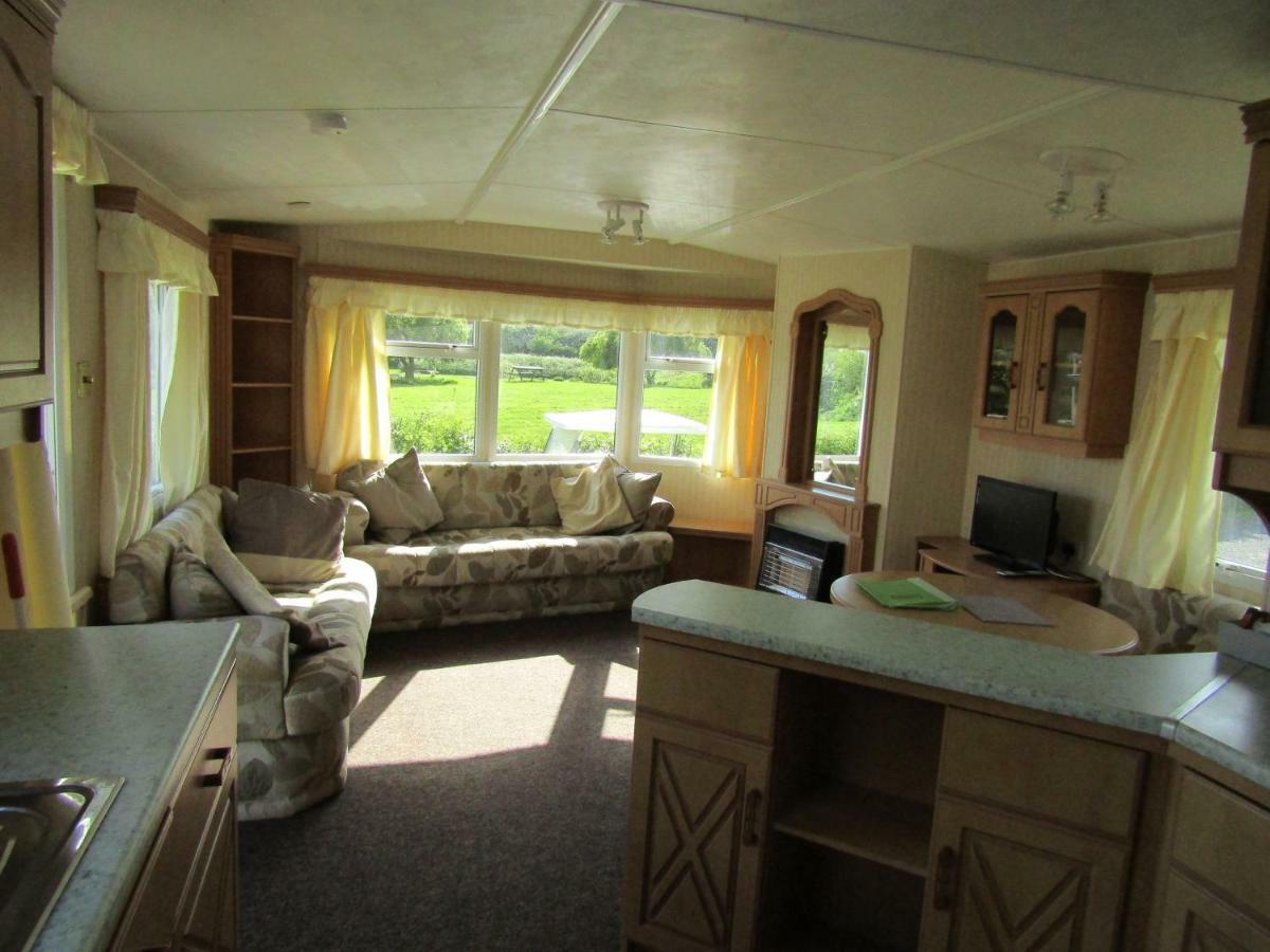 Fenlake Holiday Accommodation Metheringham Exteriör bild