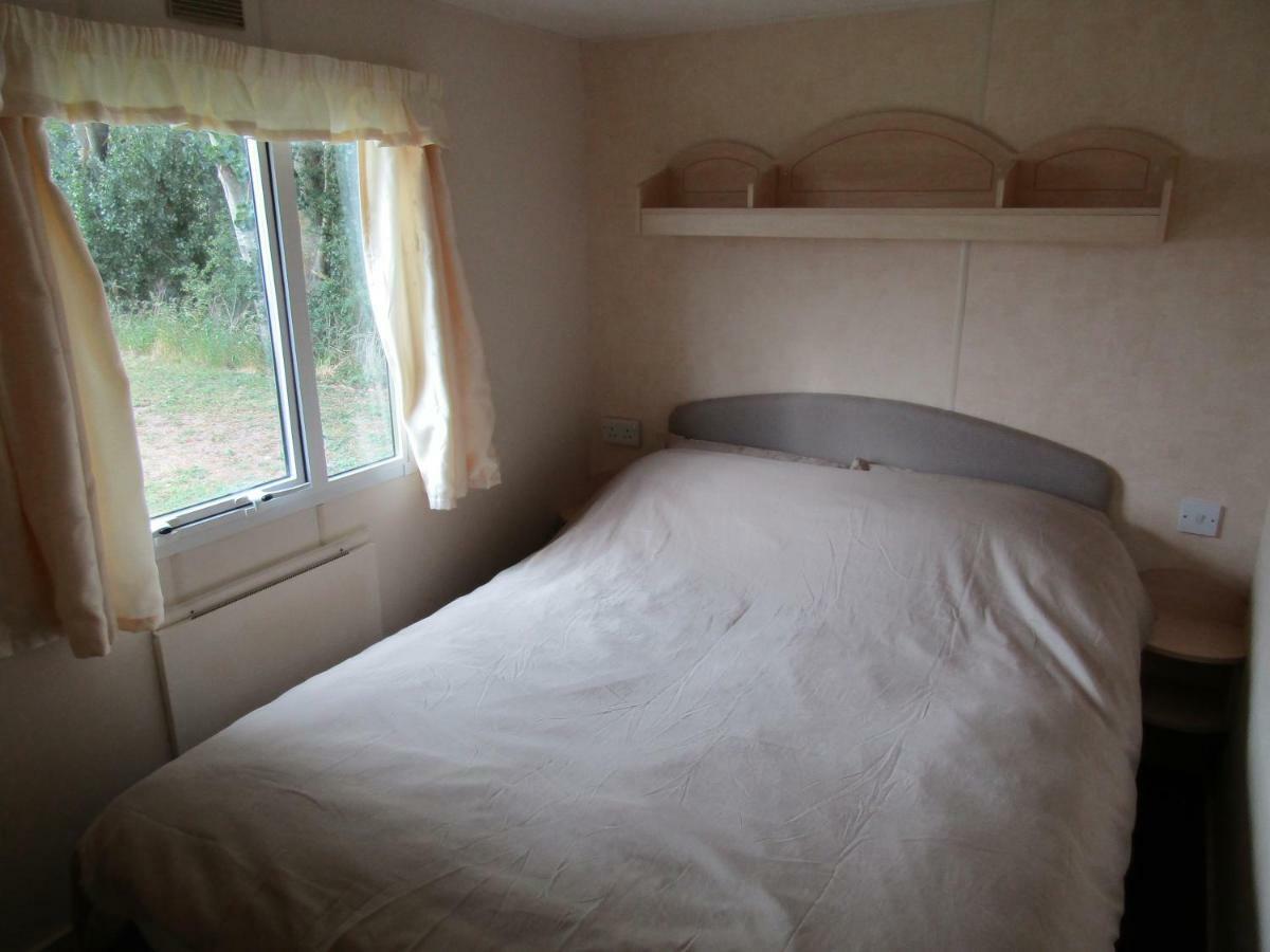Fenlake Holiday Accommodation Metheringham Exteriör bild
