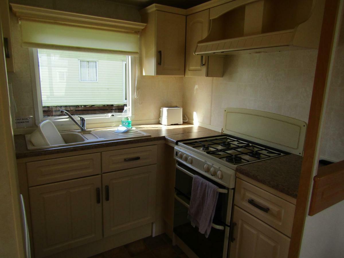 Fenlake Holiday Accommodation Metheringham Exteriör bild