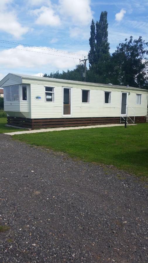 Fenlake Holiday Accommodation Metheringham Exteriör bild